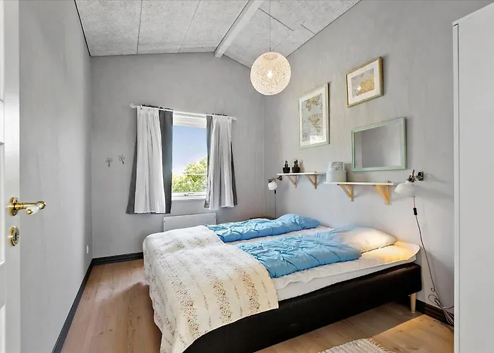 0100-romo-lakolk-121 *